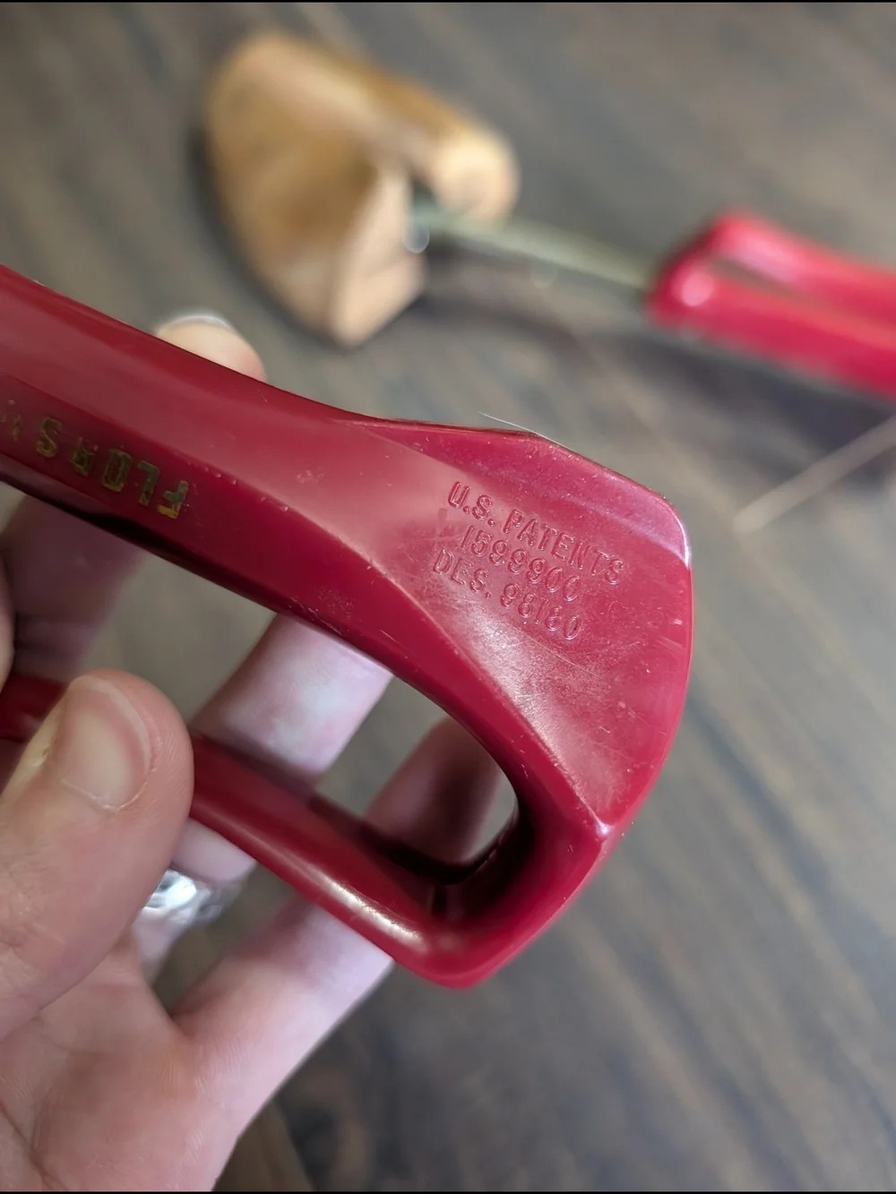 Florsheim Men's Mi USA Wooden Shoe Trees with Red Handles Travel Tree Rochester